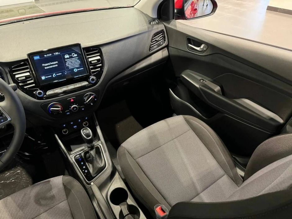 Solaris HS Comfort + Winter 1.6 АКПП, 2024 фото 15