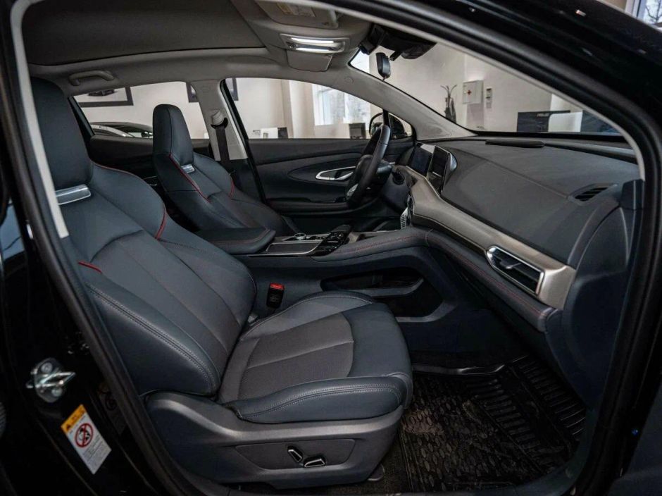 Changan UNI-T 1.5 РКПП, 2024 фото 9