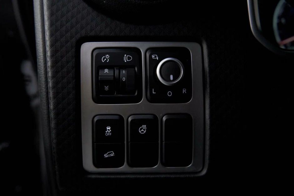 BAIC BJ40 Flagship 2.0 АКПП, 2024 фото 16