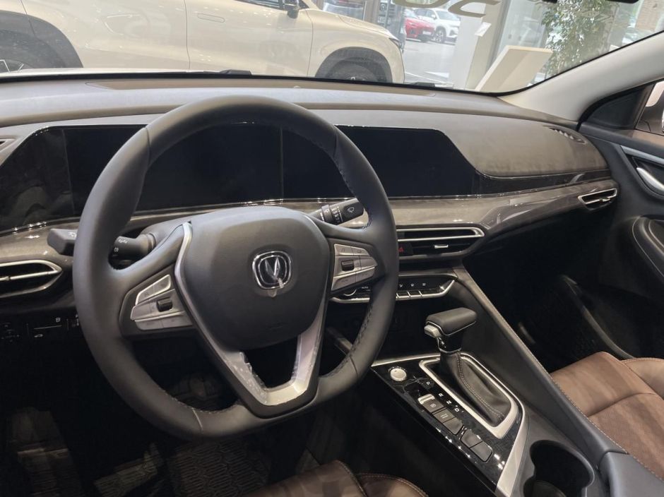 Changan Eado Plus LX 1.4 РКПП, 2024 фото 4