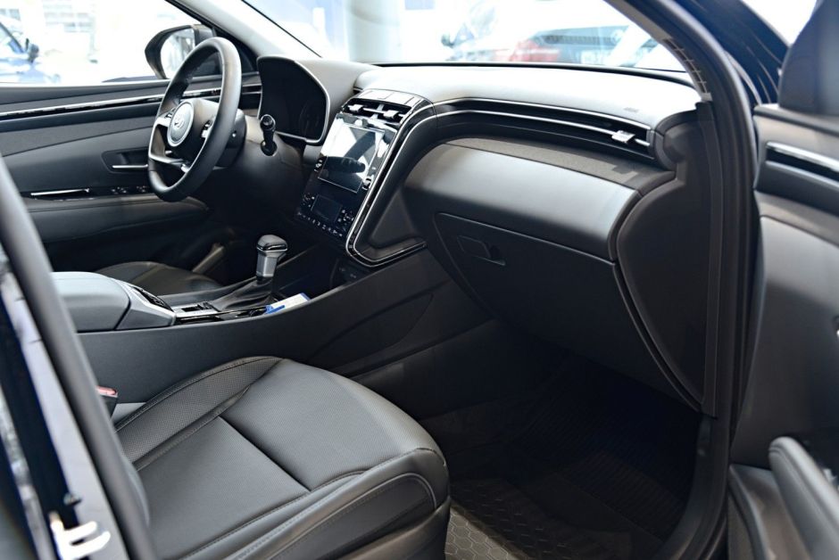 Hyundai Tucson Travel 2.0 АКПП, 2024 фото 5