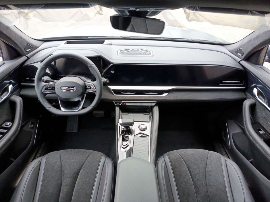 Geely Monjaro Exclusive 2.0 АКПП, 2024 фото 6