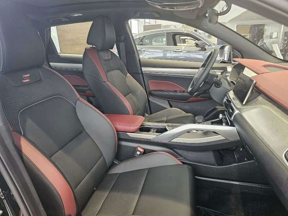 Belgee X50 Prestige 1.5 РКПП, 2024 фото 6