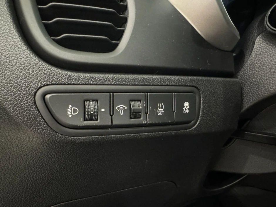 Solaris KRS Luxe AV 1.6 АКПП, 2024 фото 9