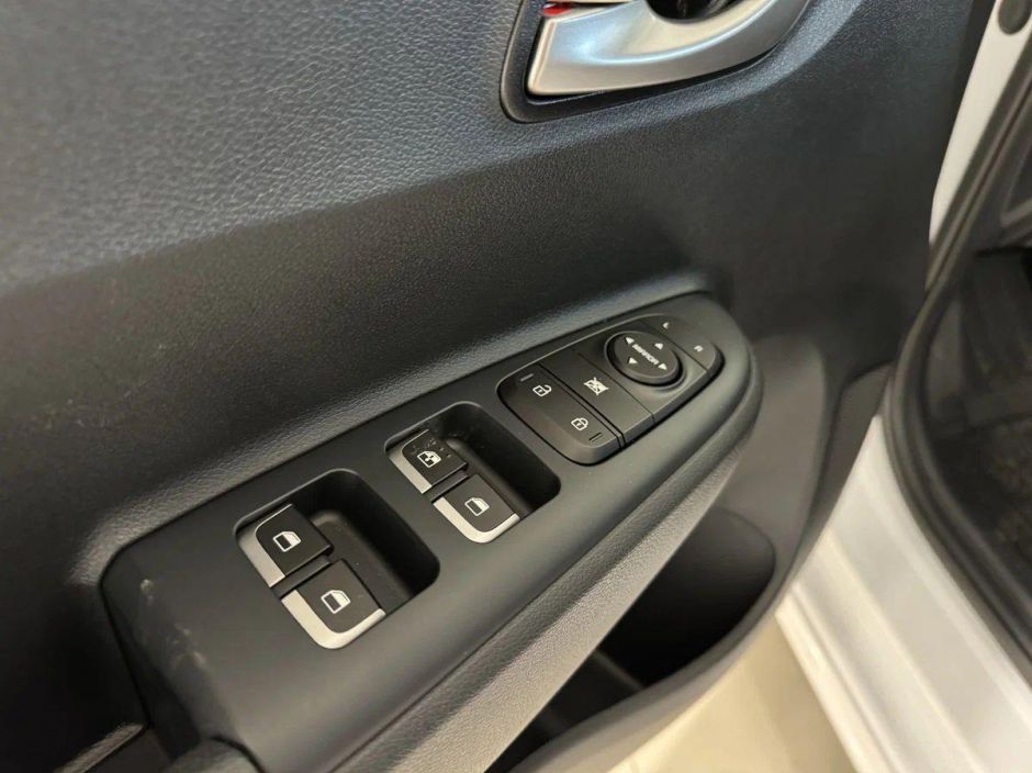 Solaris KRS Luxe AV 1.6 АКПП, 2024 фото 10