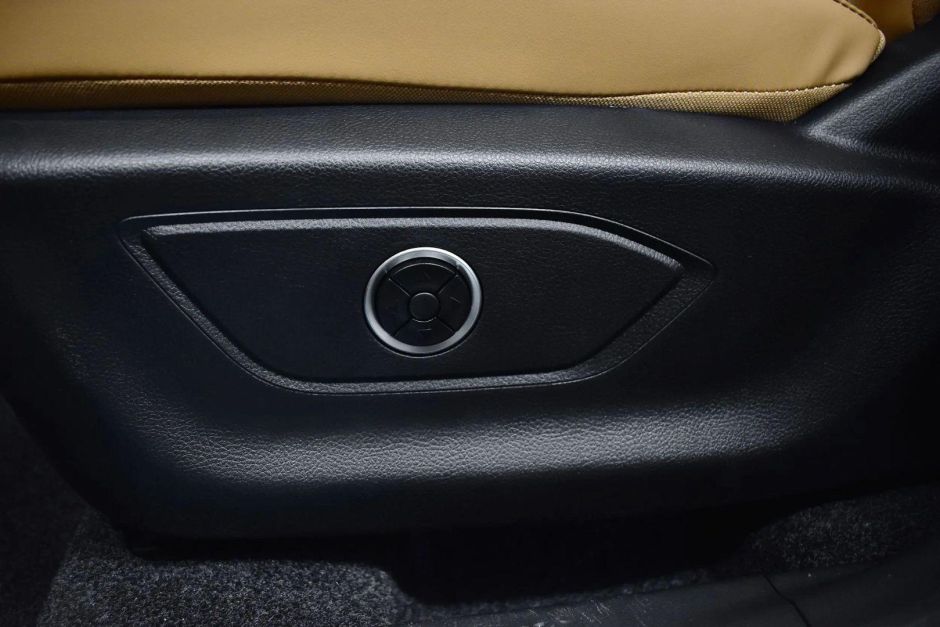 JETOUR X70 Plus Luxury 1.6 РКПП, 2024 фото 7