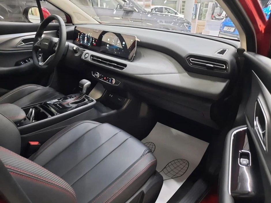 BAIC U5 Plus Luxury 1.5 CVT, 2025 фото 5