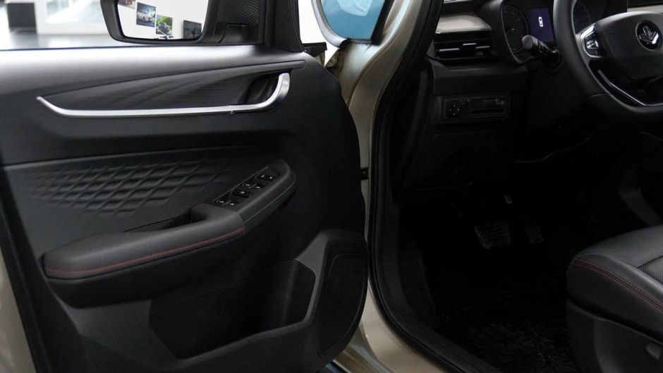 Livan X3 Pro Luxury 1.5 CVT, 2024 фото 10