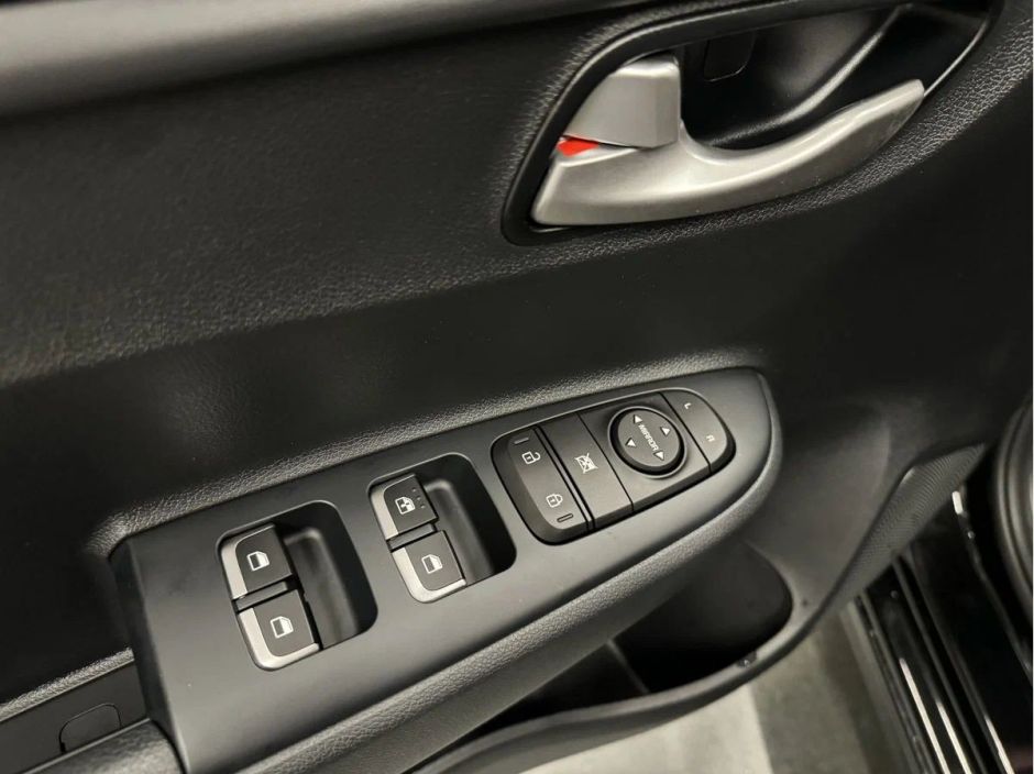 Solaris KRS Style 1.6 АКПП, 2024 фото 9