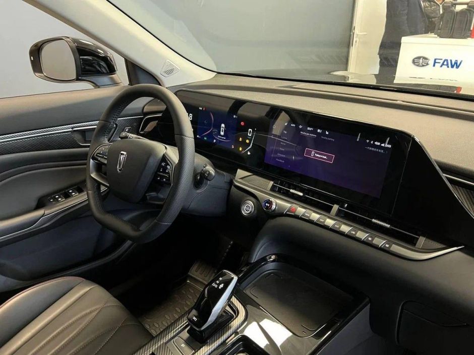 FAW Bestune T55 Transcend 1.5 РКПП, 2024 фото 10