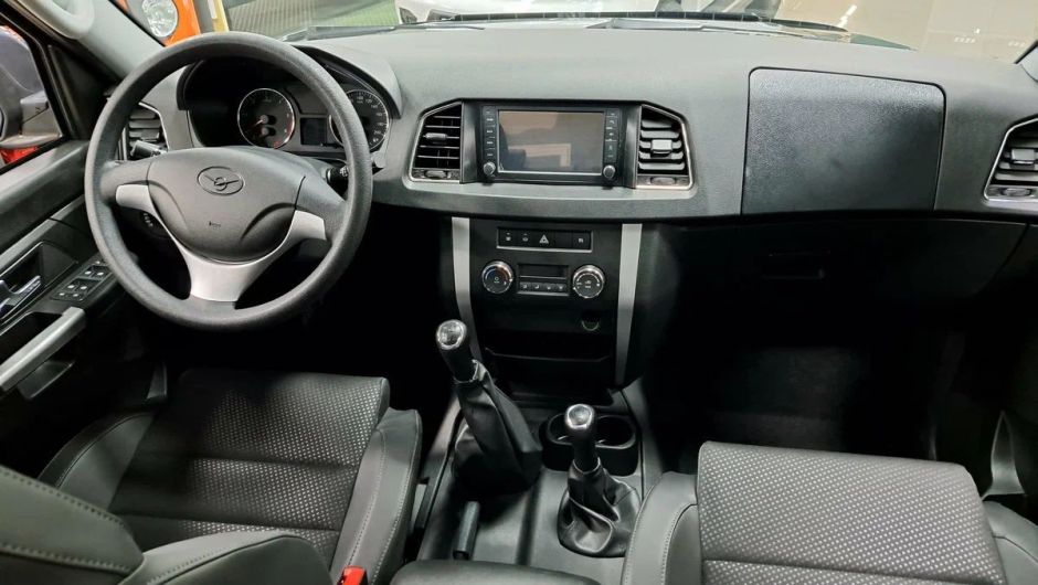 УАЗ Pickup Комфорт 2.7 МКПП, 2024 фото 6