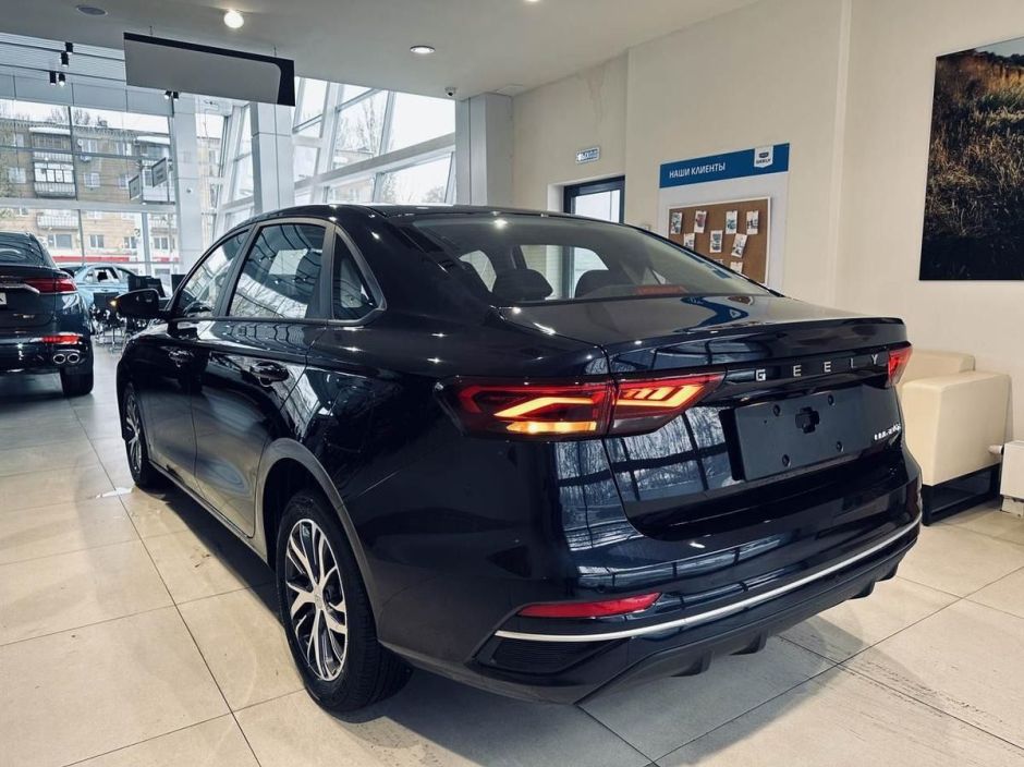 Geely Emgrand Luxury 1.5 АКПП, 2024 фото 4