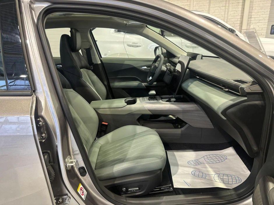 Changan Lamore 1.5T - 7 DCT (Tech) 1.5 РКПП, 2024 фото 5