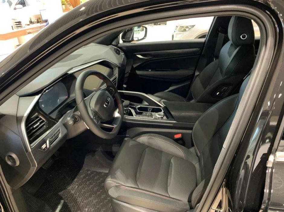 Geely Tugella Flagship 2.0 АКПП, 2024 фото 6