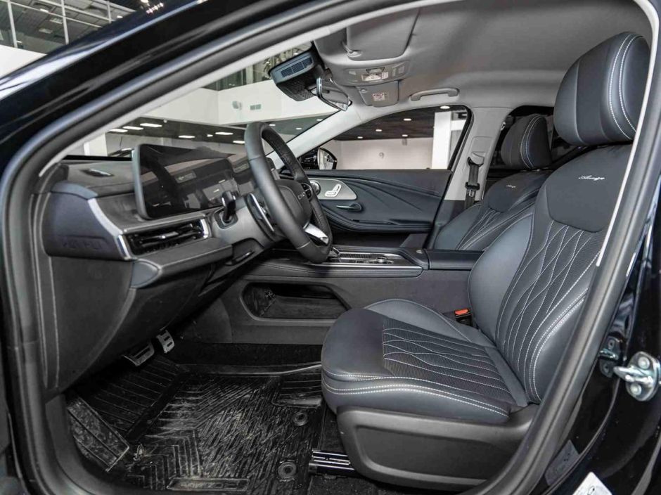 Chery Arrizo 8 Prestige 1.6 РКПП, 2024 фото 6