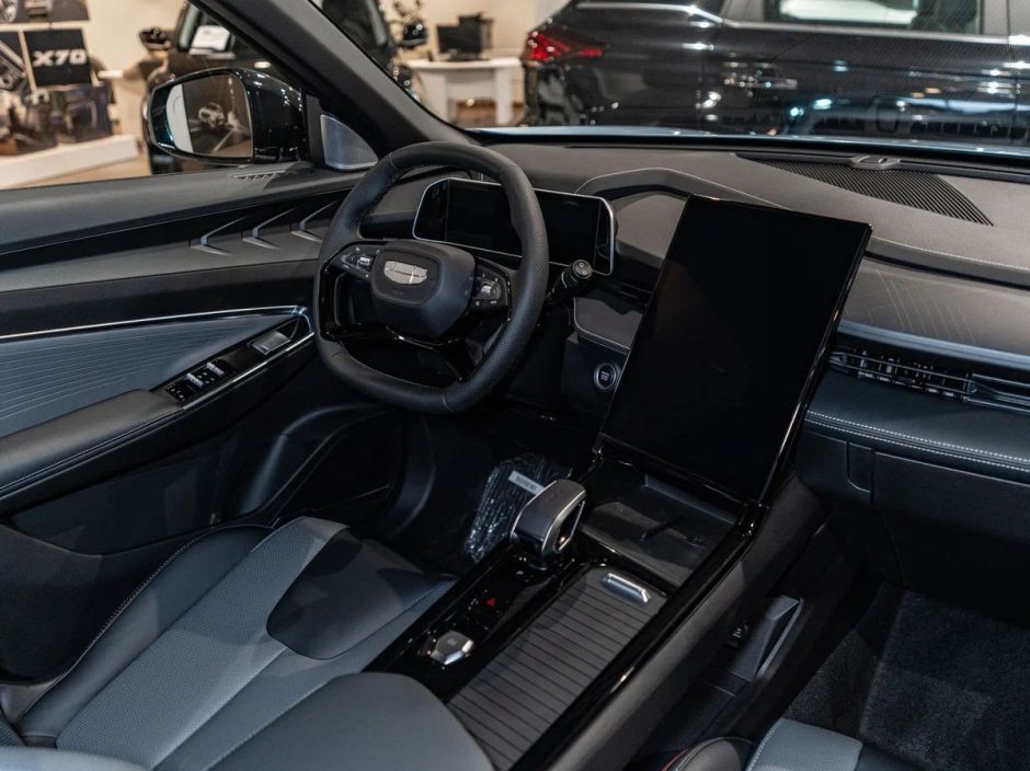 Geely Cityray Luxury 1.5 РКПП, 2024 фото 12