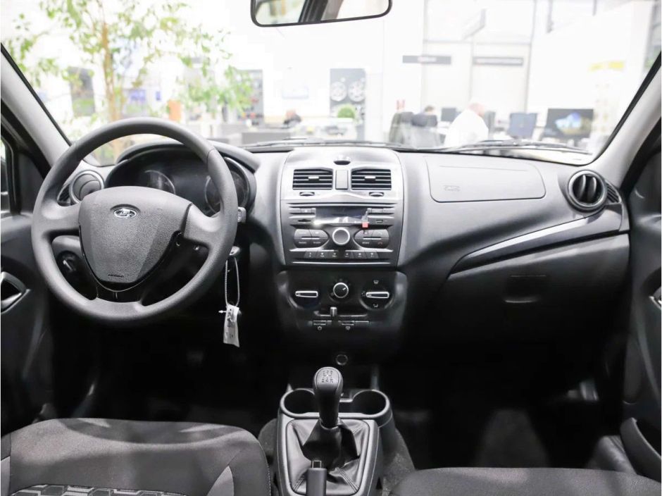 LADA Granta Comfort'24 1.6 МКПП, 2024 фото 6