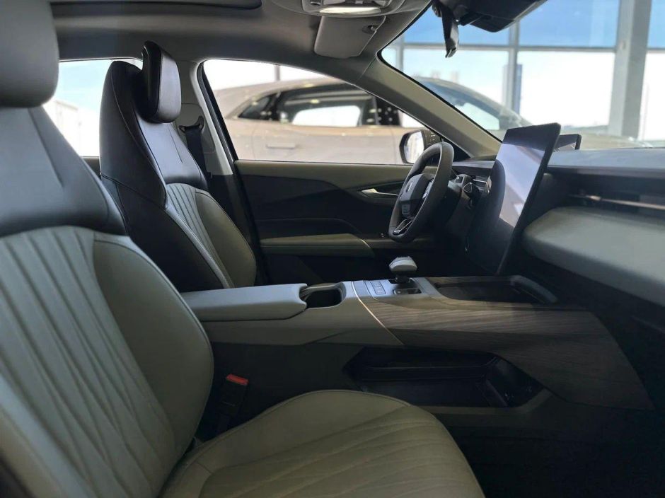 Changan Lamore 1.5T - 7 DCT (Tech) 1.5 РКПП, 2024 фото 8