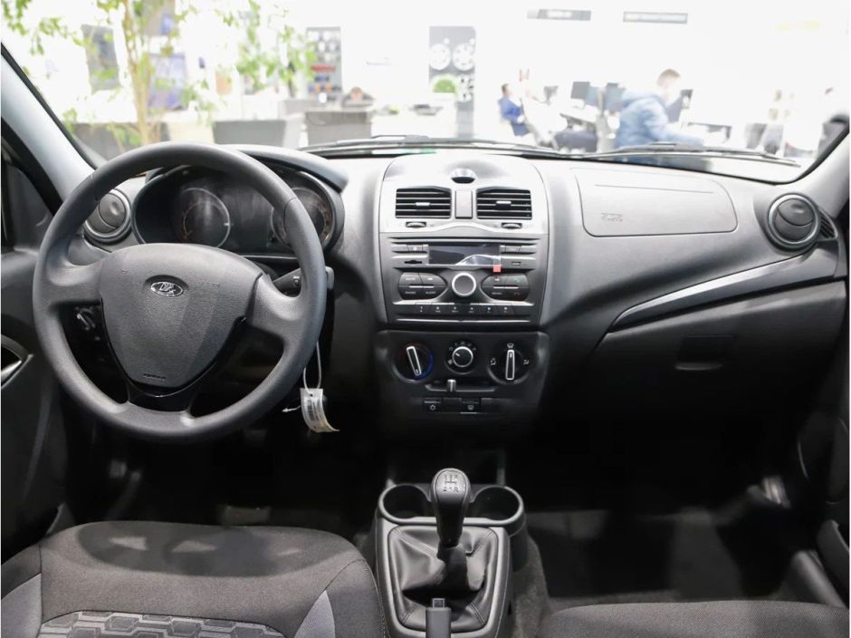 LADA Granta Comfort'24 1.6 МКПП, 2024 фото 6