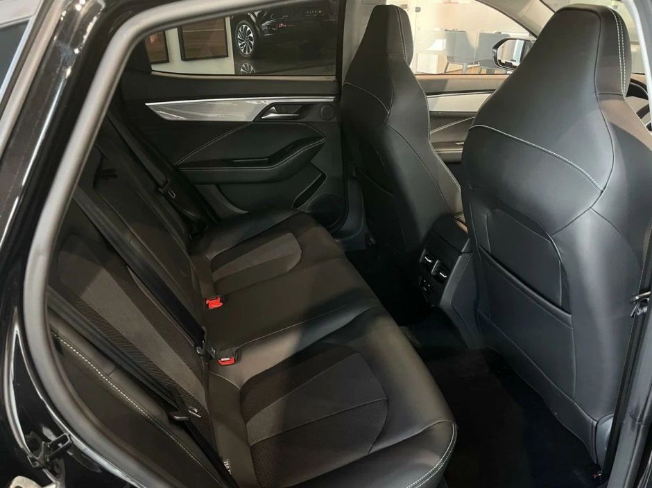 Москвич 6 Бизнес 1.5 CVT, 2024 фото 12