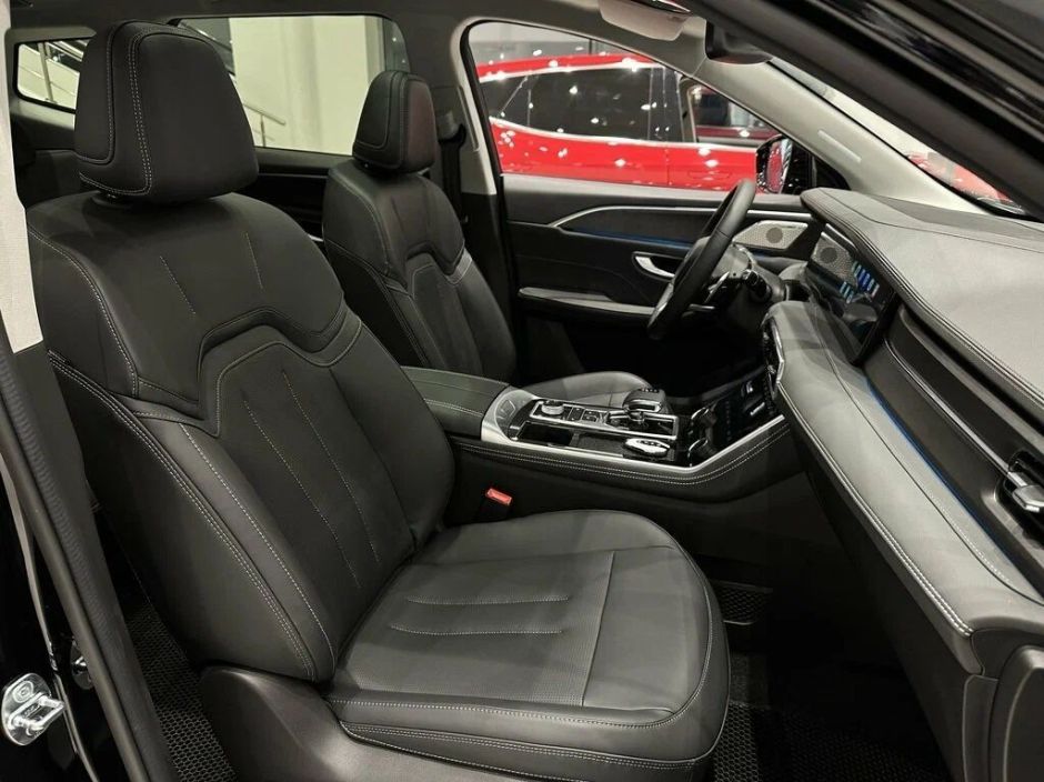 JETOUR X90 Plus Luxury 2.0 РКПП, 2024 фото 8