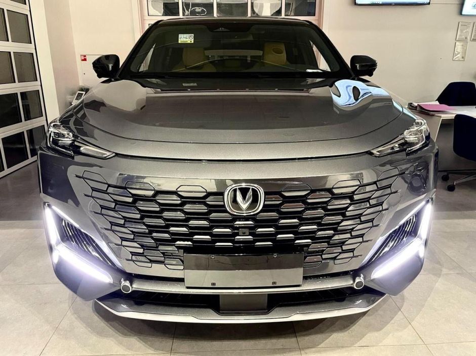 Changan UNI-K Tech 2.0 АКПП, 2024 фото 2