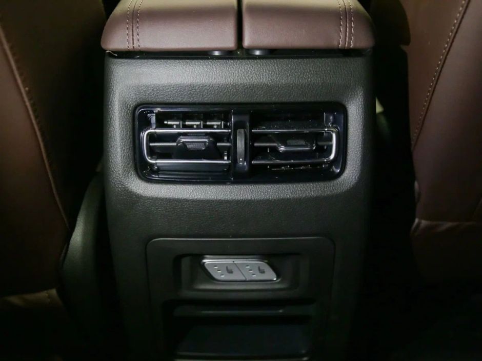 JETOUR X90 Plus Comfort 1.6 РКПП, 2024 фото 8