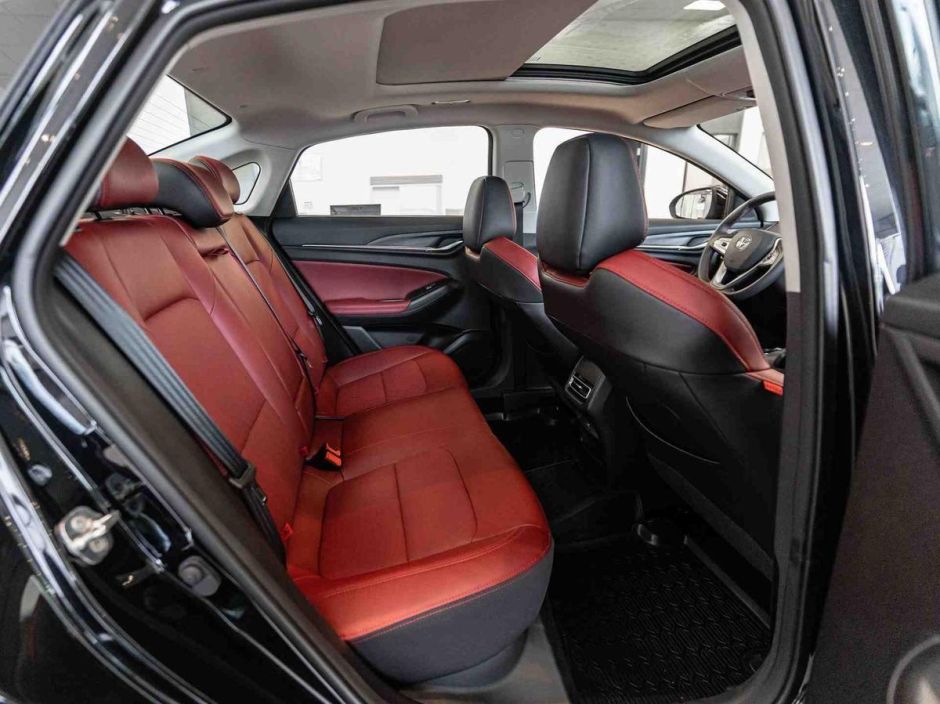 Changan Eado Plus LX 1.4 РКПП, 2024 фото 13