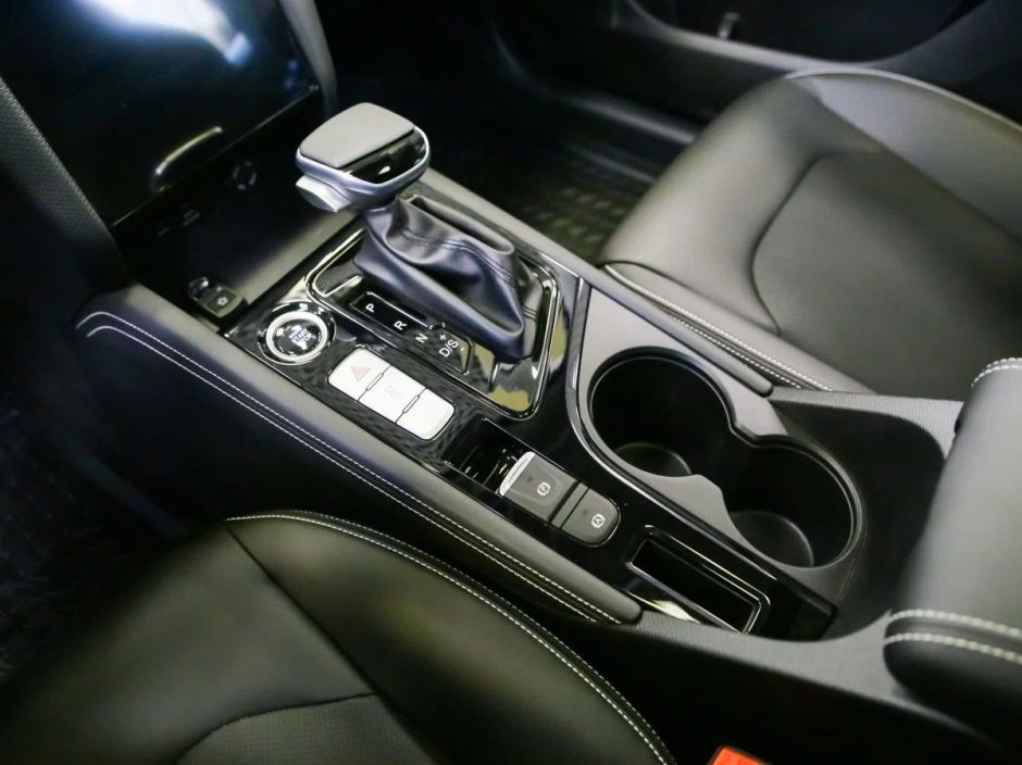 JAC J7 Luxury 1.5 CVT, 2024 фото 10