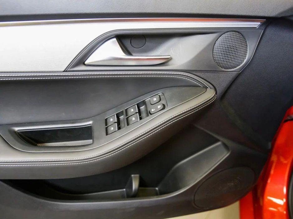 JAC J7 Luxury 1.5 CVT, 2024 фото 12