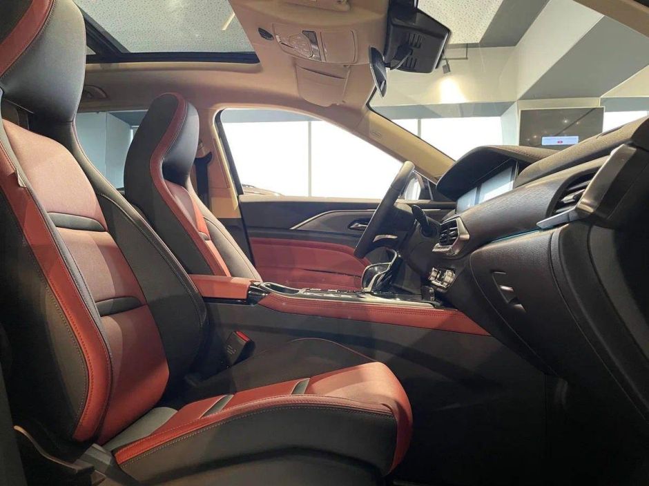 FAW Bestune T77 Prestige Plus (DCT) 1.5 РКПП, 2025 фото 7