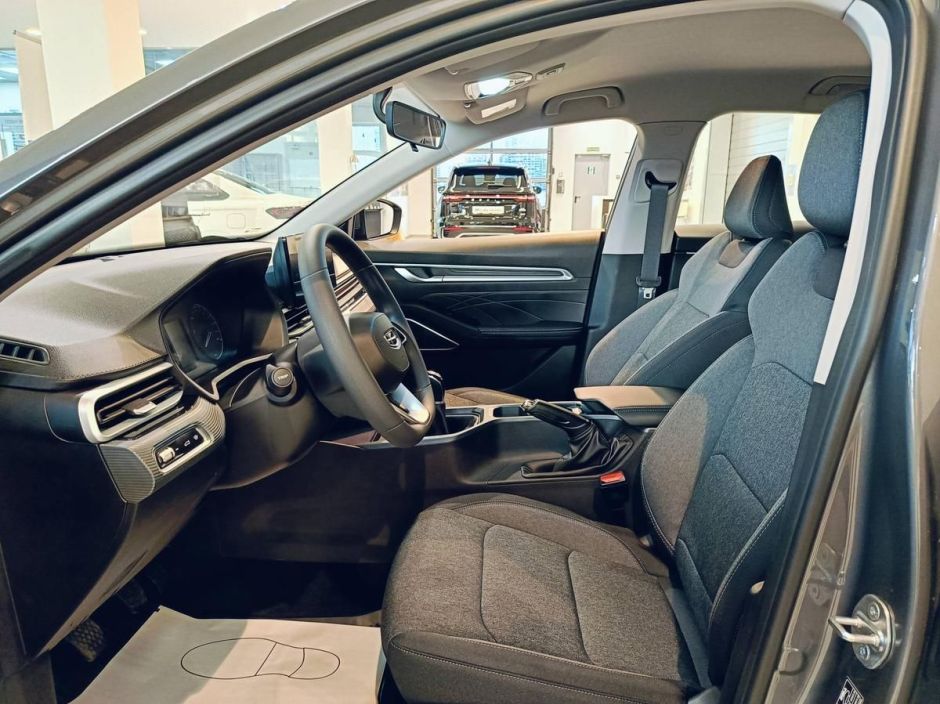 Geely Emgrand Comfort 1.5 МКПП, 2024 фото 8