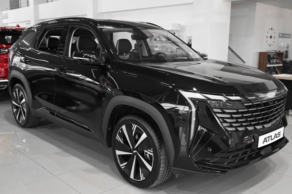 Geely Atlas Flagship Sport 2.0 АКПП, 2024 фото 4