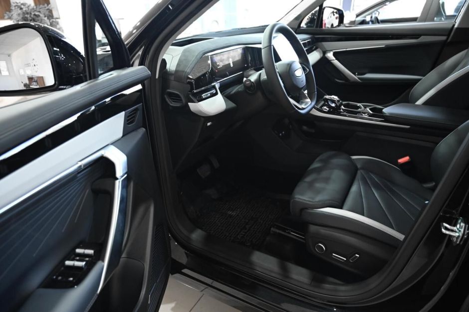 Geely Atlas Flagship Sport 2.0 АКПП, 2024 фото 5