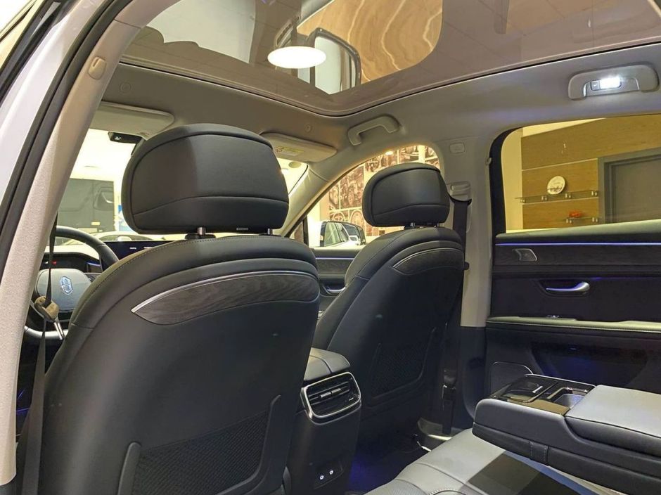 Aito M5 1.5 АКПП, 2023 фото 11