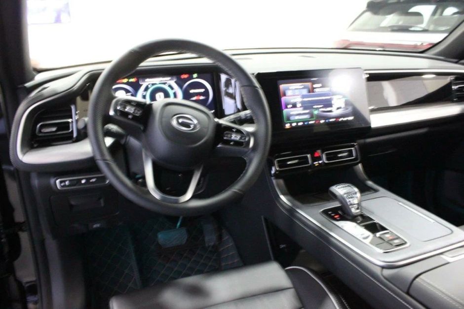 GAC GS8 GX Premium 2.0 АКПП, 2024 фото 9