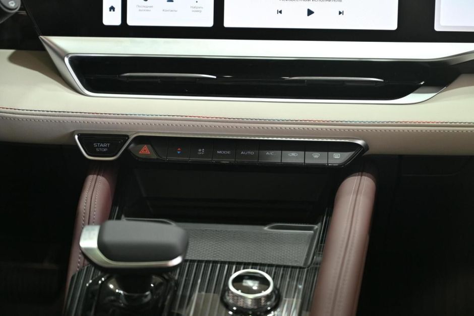 Geely Monjaro Exclusive 2.0 АКПП, 2024 фото 12