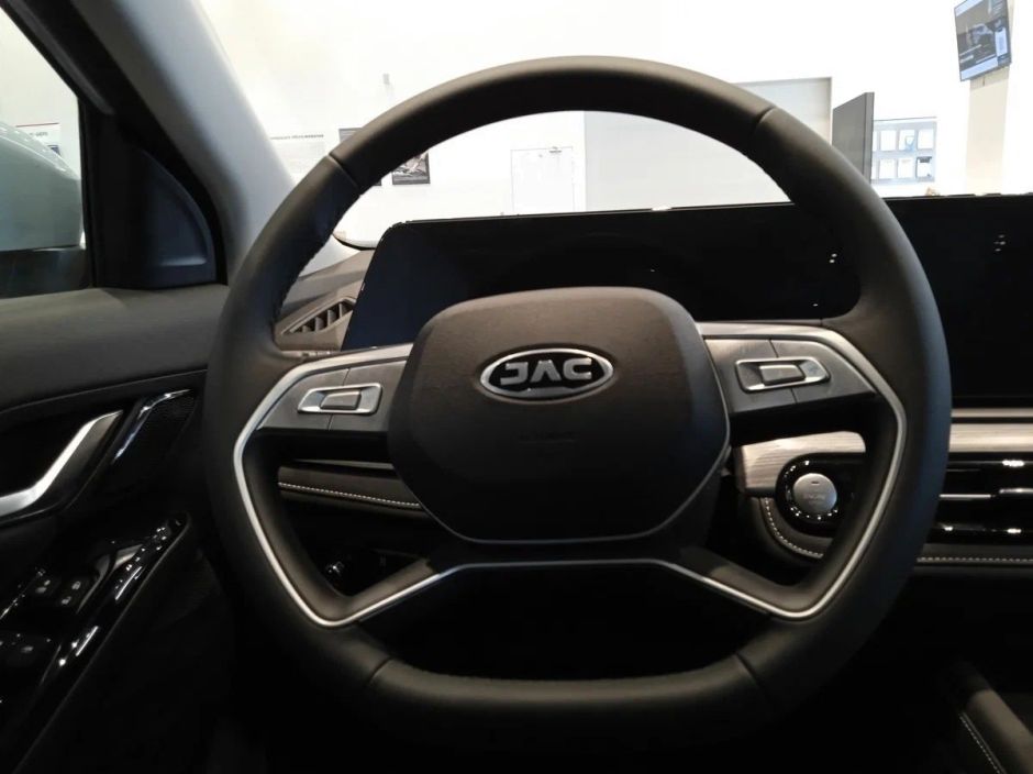 JAC JS6 Comfort 1.5 РКПП, 2024 фото 4