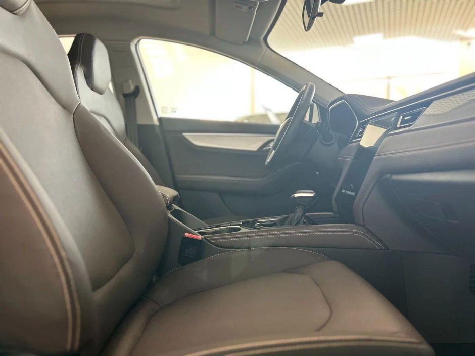 JAC J7 Tech 1.5 CVT, 2024 фото 7