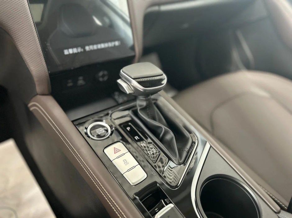 JAC J7 Tech 1.5 CVT, 2024 фото 11