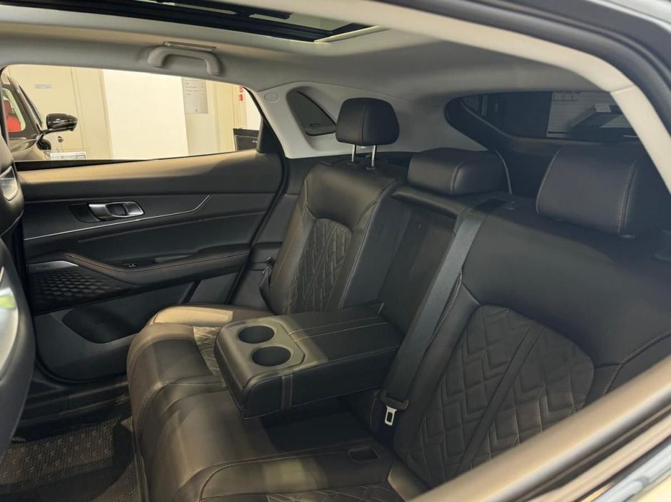 Changan UNI-K Tech 2.0 АКПП, 2024 фото 9