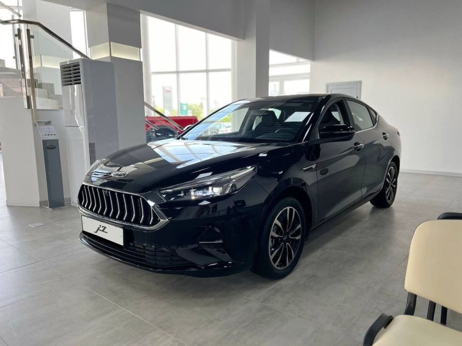 JAC J7 Luxury 1.5 CVT, 2024 фото 1