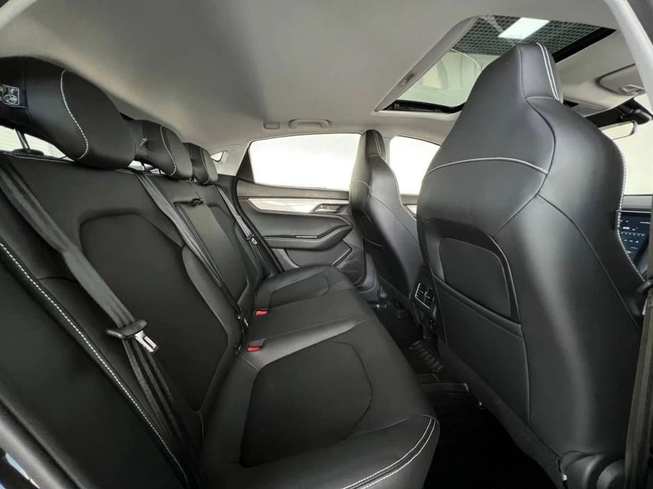 JAC J7 Luxury 1.5 CVT, 2024 фото 6