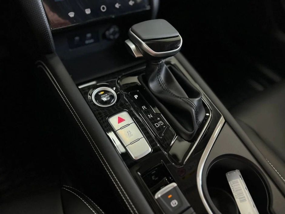 JAC J7 Luxury 1.5 CVT, 2024 фото 9