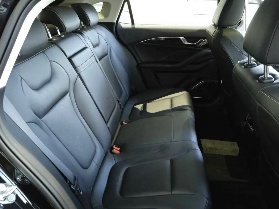 FAW Bestune B70 Enjoyment 1.5 РКПП, 2024 фото 16