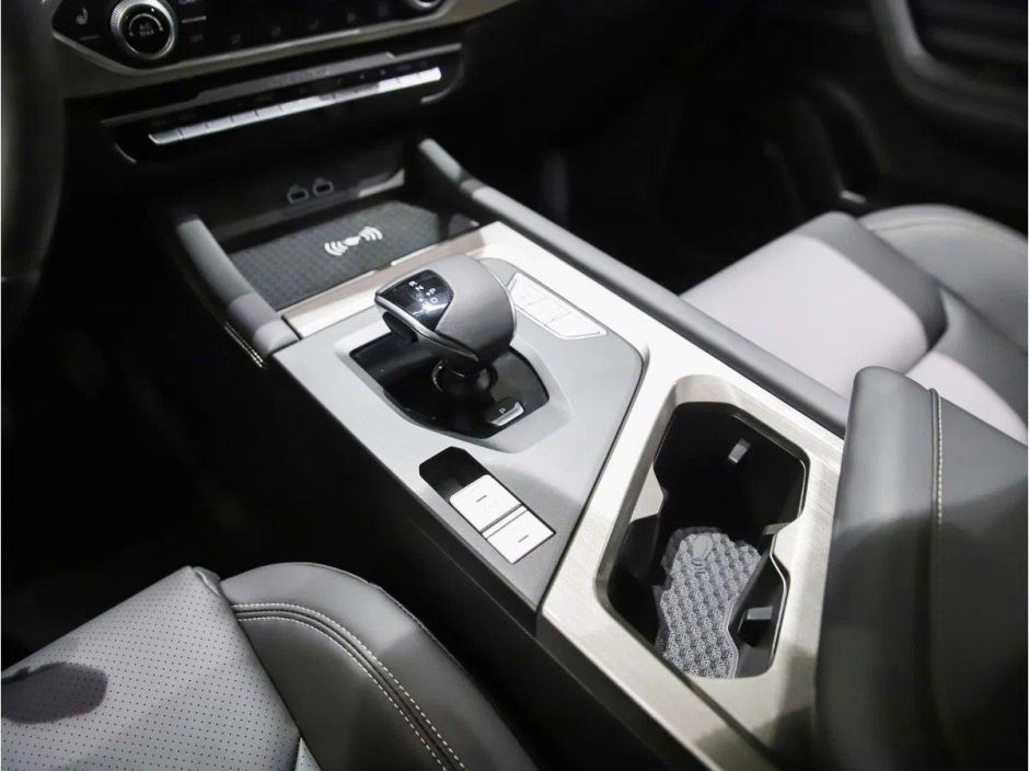 JETOUR X70 Luxury 1.5 РКПП, 2024 фото 11