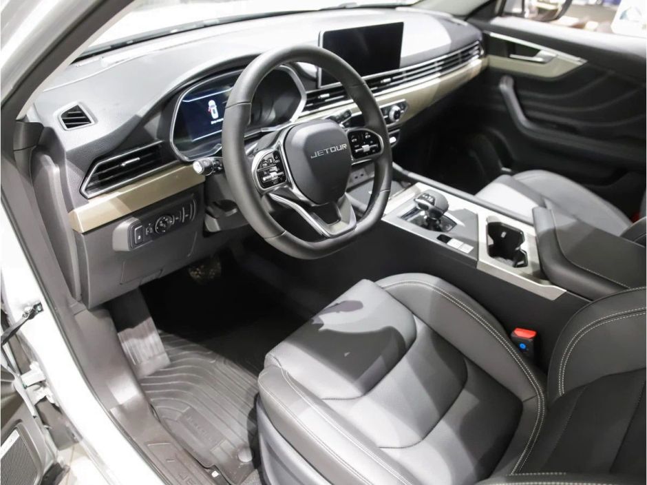 JETOUR X70 Luxury 1.5 РКПП, 2024 фото 15