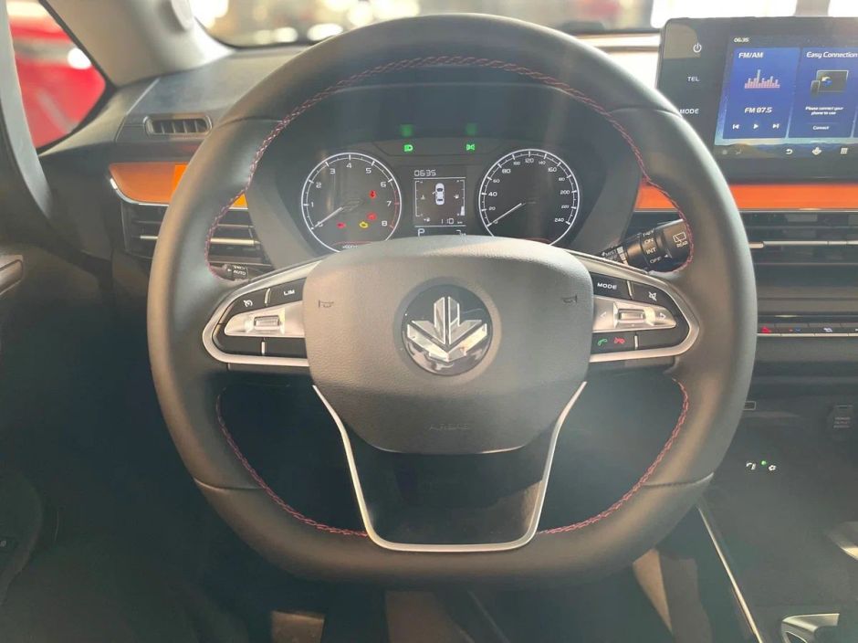 Livan X3 Pro Luxury 1.5 CVT, 2024 фото 7