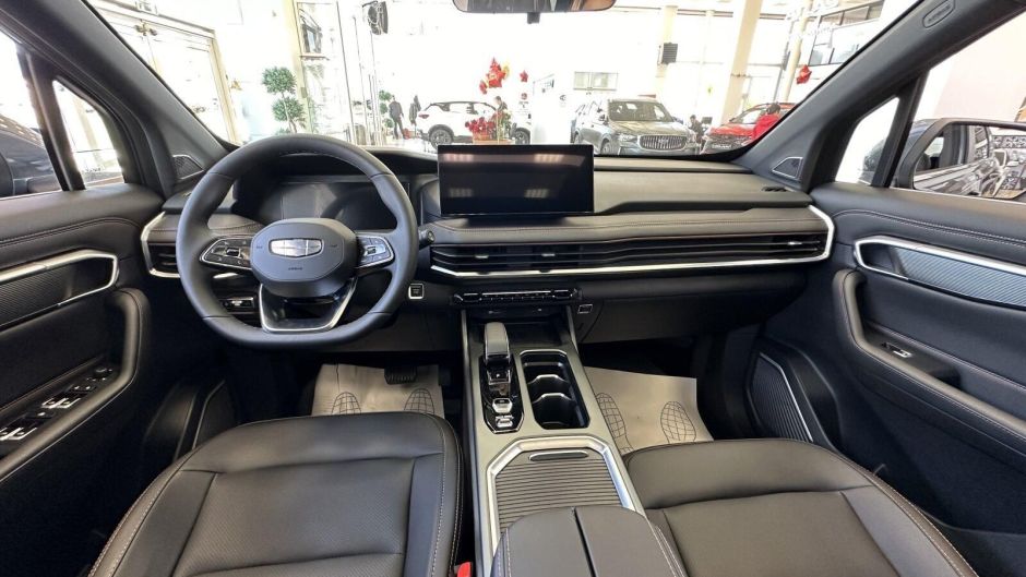 Geely Okavango Flagship 2.0 РКПП, 2024 фото 4