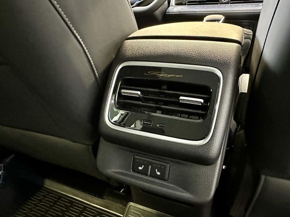 Chery Tiggo 8 Pro Max Ultimate 4WD 2.0 РКПП, 2024 фото 7